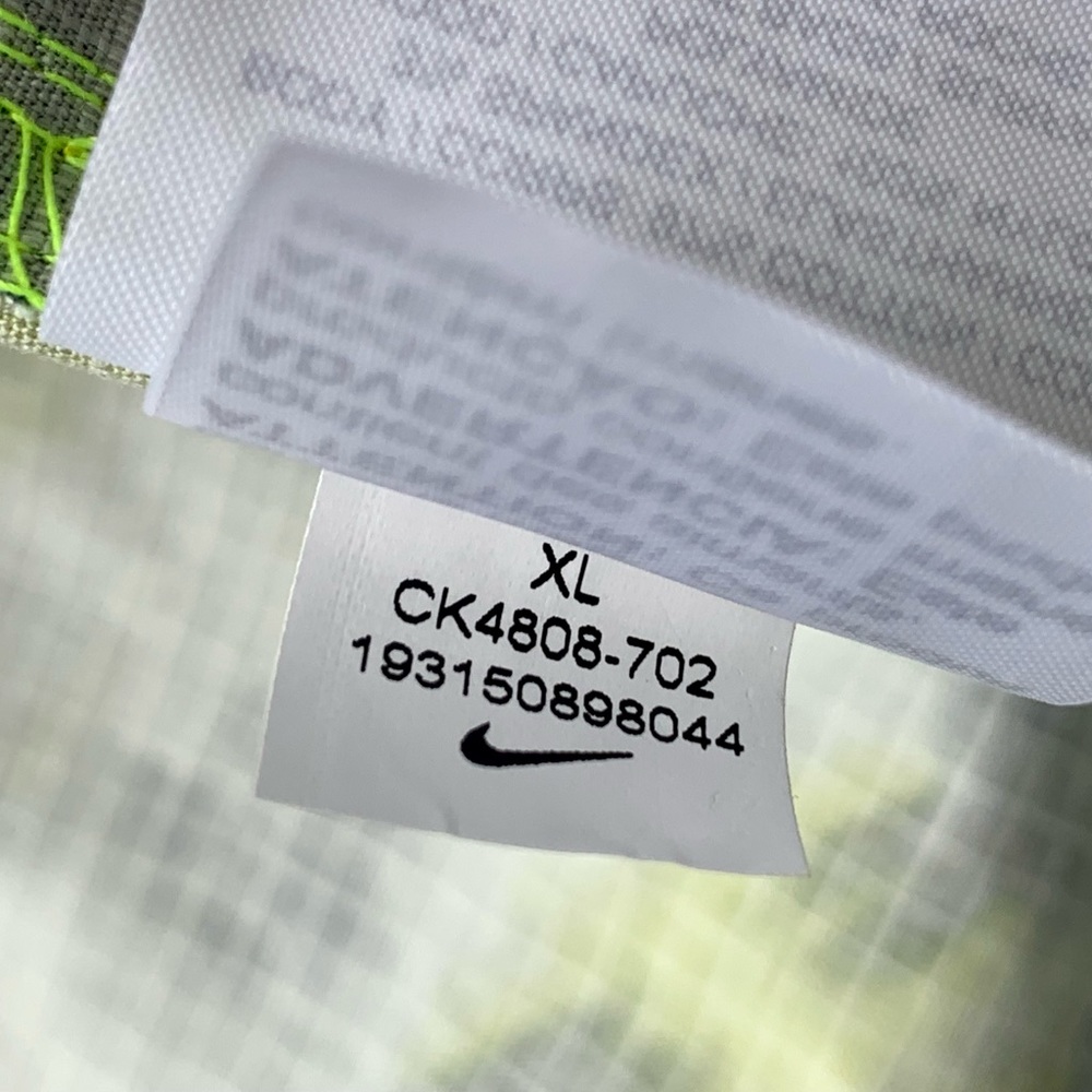 SOLD Nike Off-White Tie Dye Jacket - Picture 11 of 11